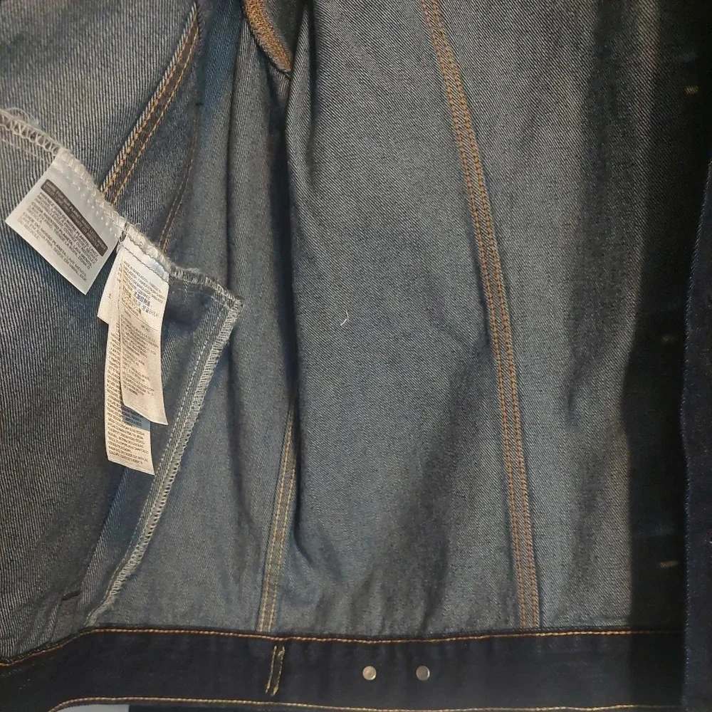 New Levi's Trucker Jean Jacket in Indigo Blue Mens XXL Classic Streetwear - Picture 8 of 9